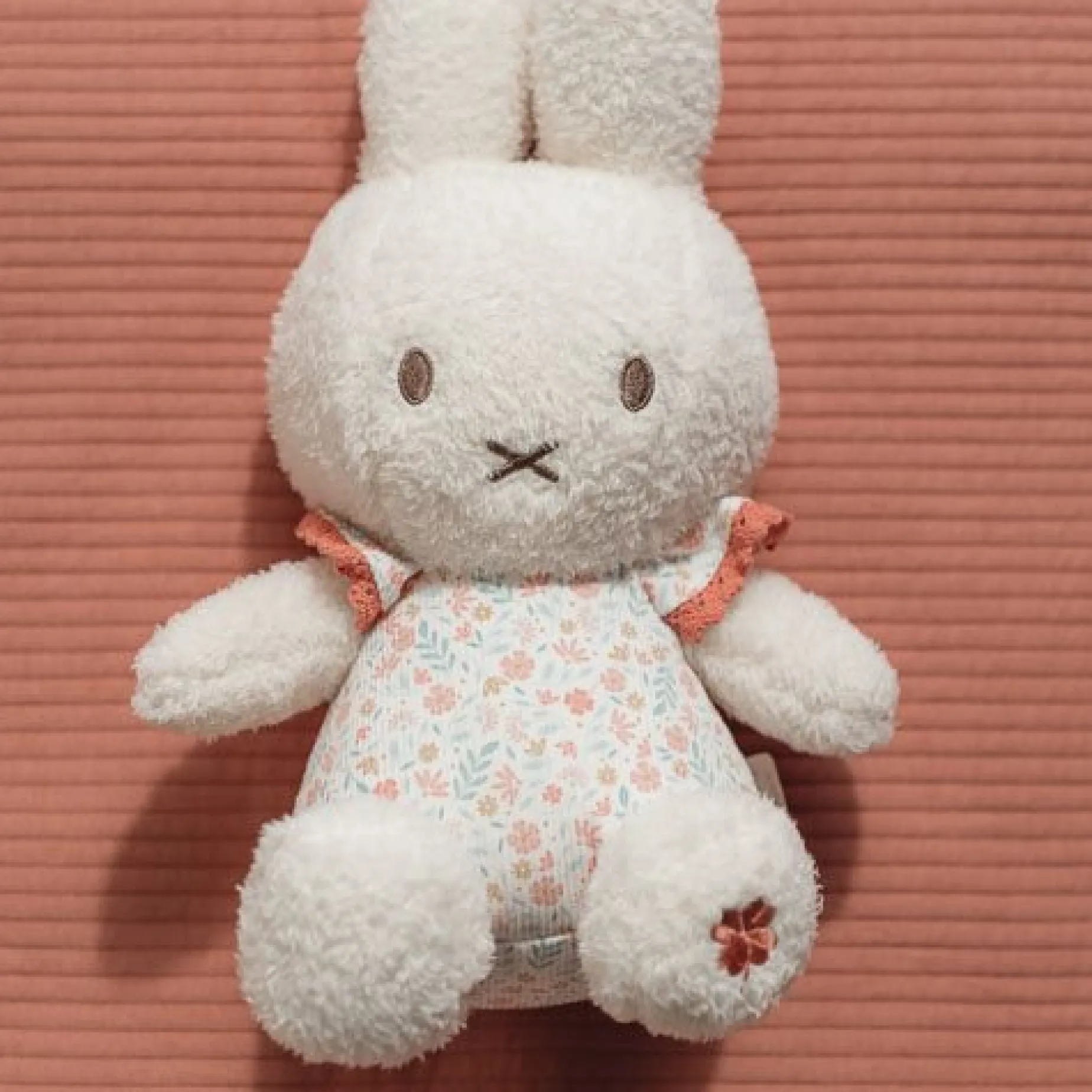 nijntje knuffel 30 cm - Roze - Lucky Blossom