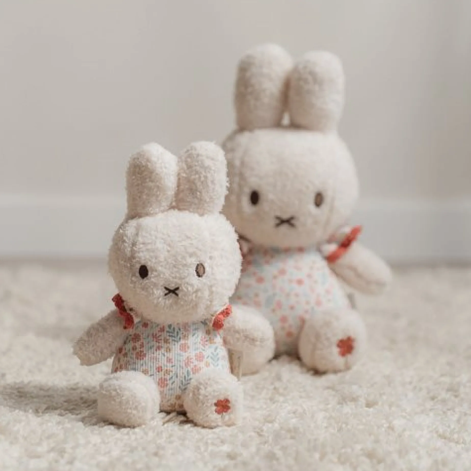 nijntje knuffel 30 cm - Roze - Lucky Blossom