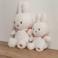 nijntje knuffel 20 cm - Roze - Lucky Blossom