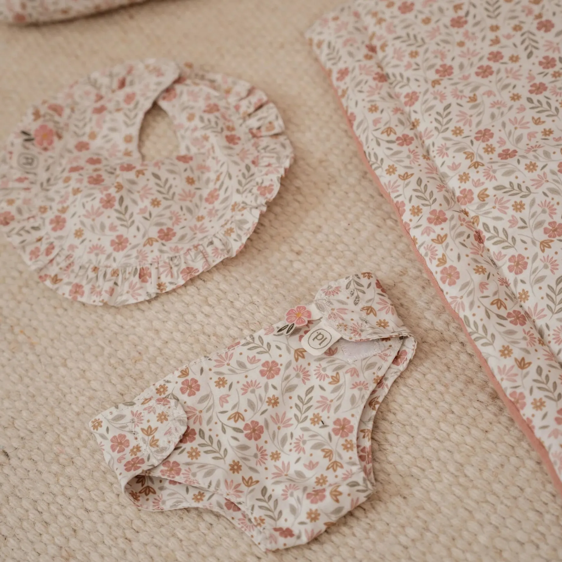 Poppen luiertas – Meerkleurig – Essentials – Soft Flowers